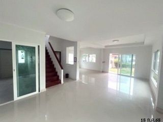 出售 1 卧室 独立屋 在 Ban Khai, Rayong
