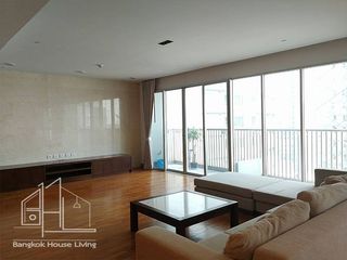 For rent 3 bedrooms apartment in Watthana, Bangkok