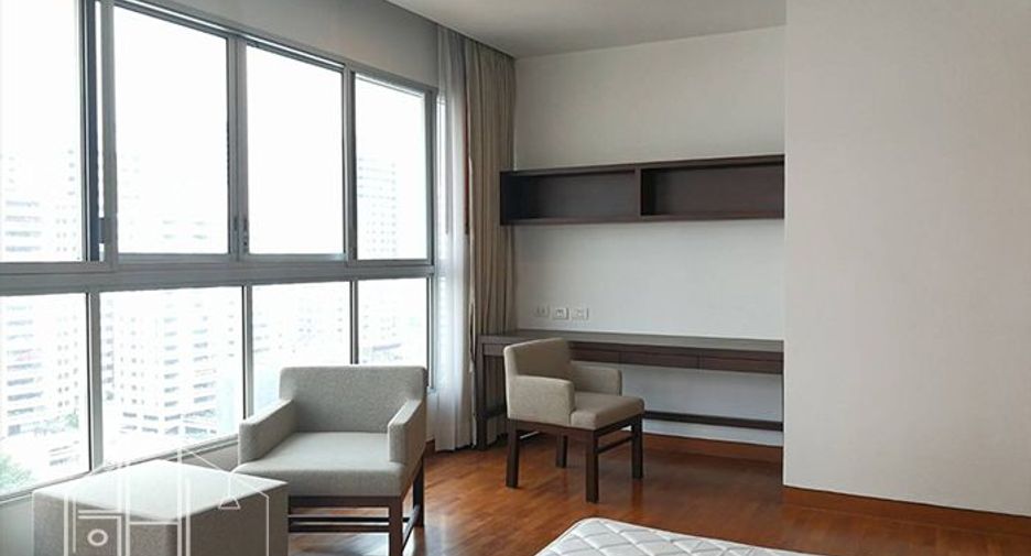 À louer 3 chambres appartement à Watthana, Bangkok