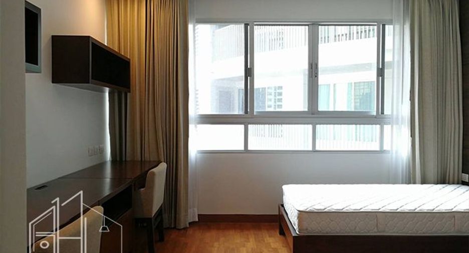 À louer 3 chambres appartement à Watthana, Bangkok