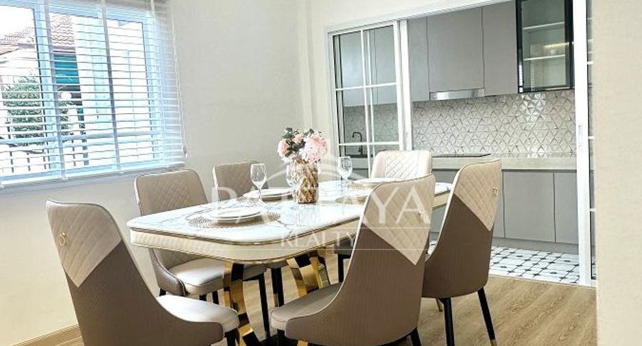 À vendre 3 chambres maison à East Pattaya, Pattaya