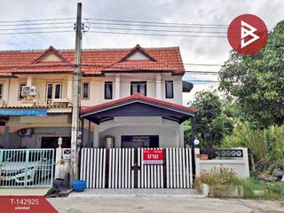 出售 3 卧室 联排别墅 在 Khlong Sam Wa, 曼谷