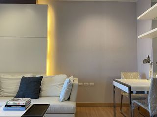 Wohnung zur Miete mit 1 Zimmer in Khlong San, Bangkok
