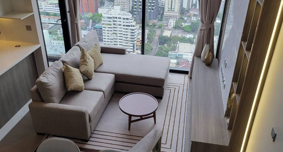 À louer 2 chambres condo à Khlong Toei, Bangkok