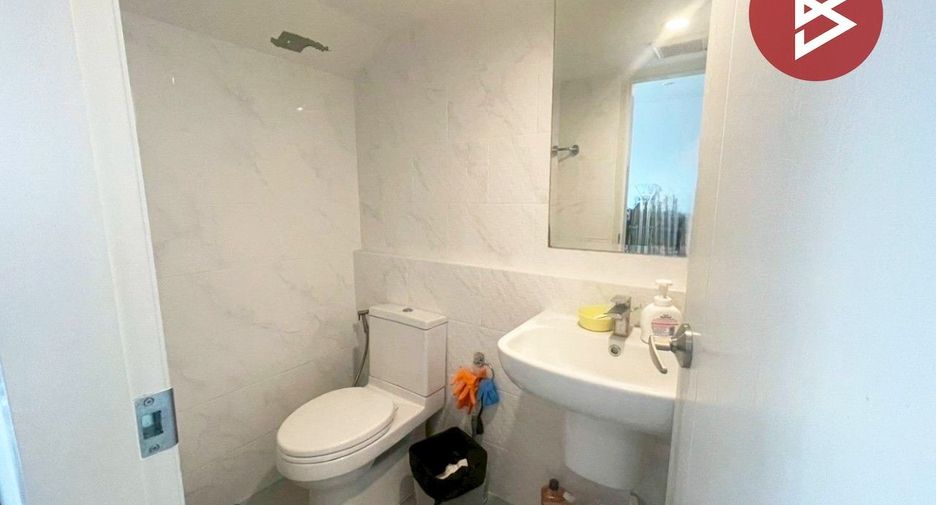 For sale 4 bedrooms townhouse in Bang Phli, Samut Prakan