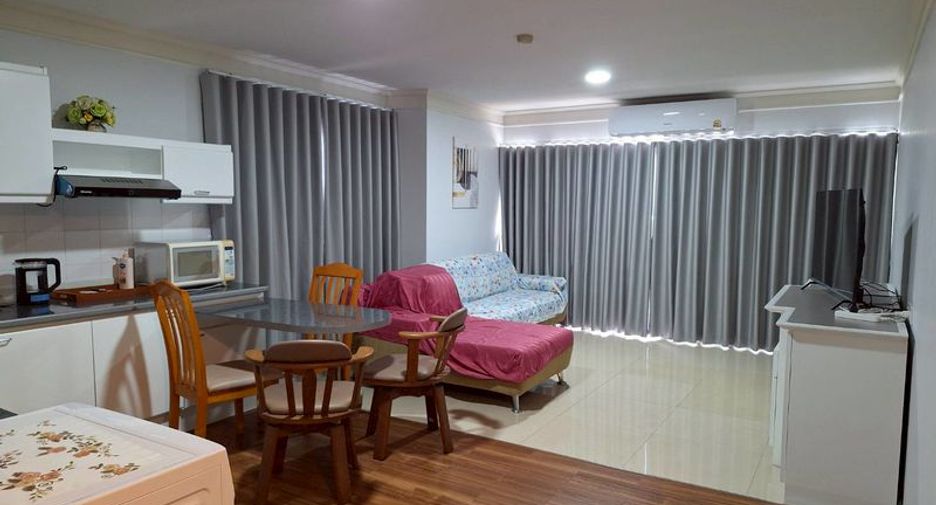 For rent 2 bedrooms condo in Si Racha, Chonburi