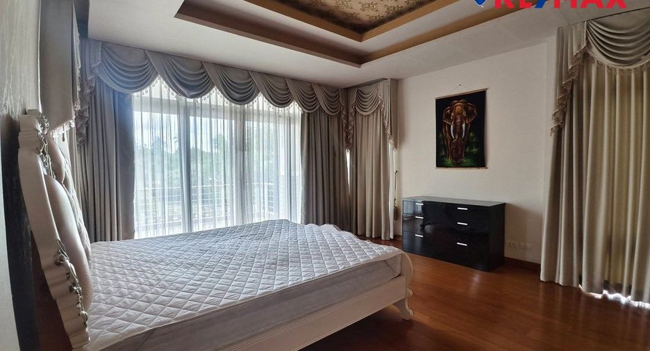 出租 4 卧室 独立屋 在 Sattahip, Chon Buri