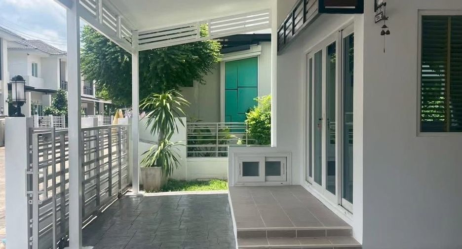 For rent 3 bedrooms house in Mueang Chiang Mai, Chiang Mai