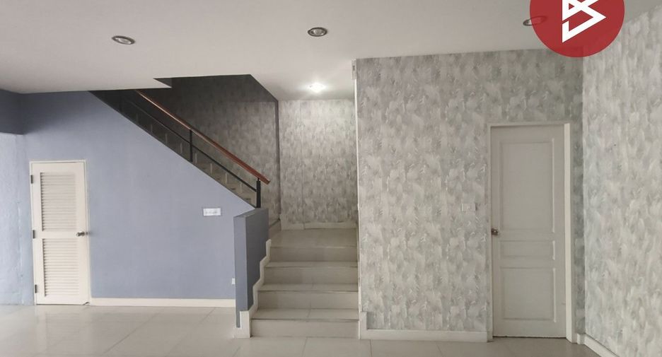 Gewerbefläche zum Kauf mit 6 Zimmer in Prawet, Bangkok