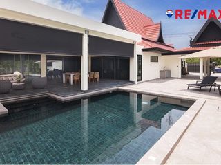 For sale 4 bedrooms house in Bang Lamung, Chonburi
