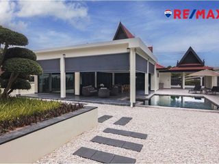 For sale 4 bedrooms house in Bang Lamung, Chonburi