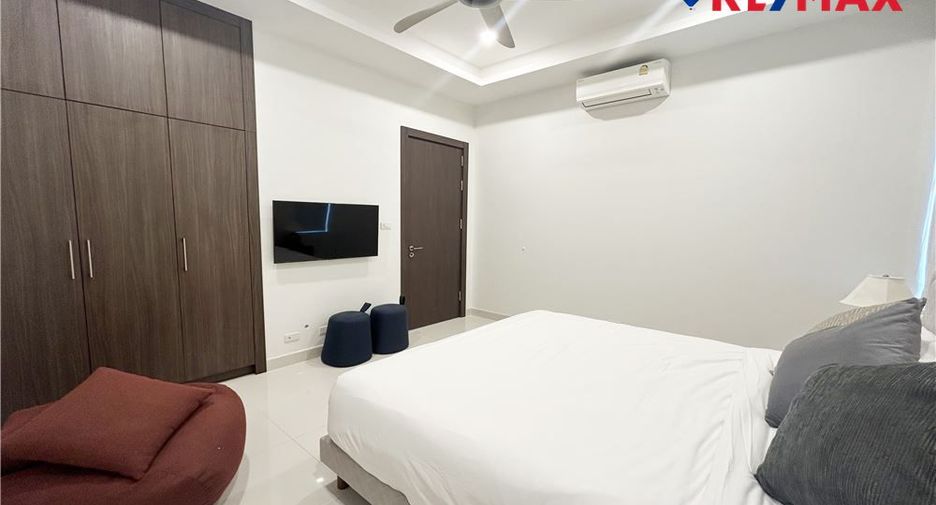 For sale 3 bedrooms house in East Pattaya, Pattaya