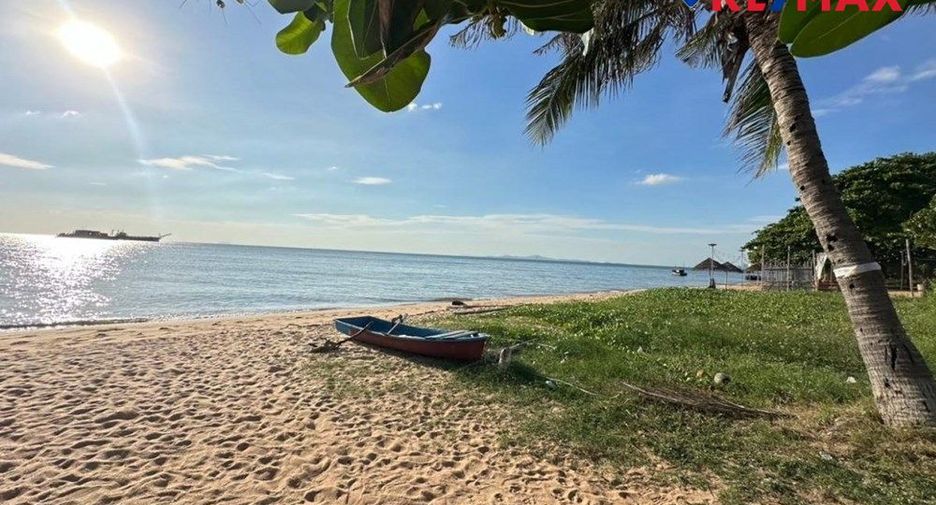 Haus zum Kauf mit 5 Zimmer in Sattahip, Chonburi