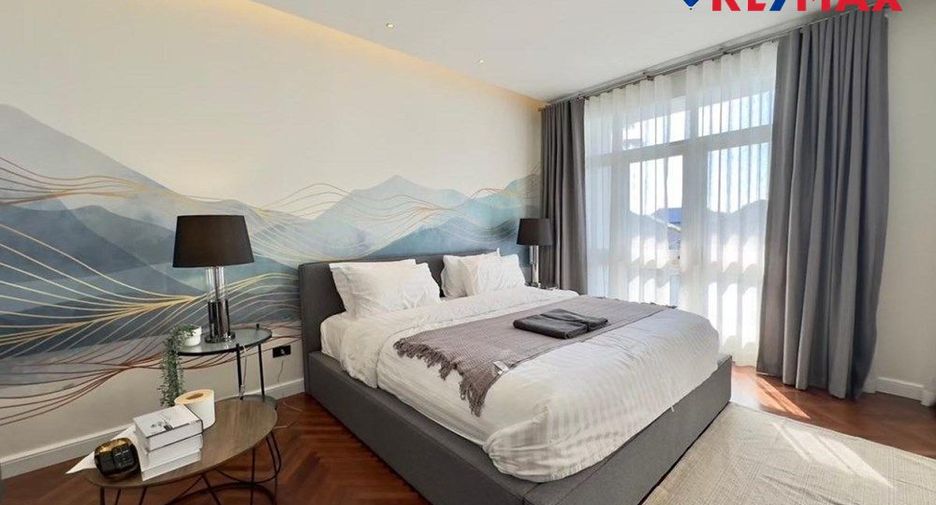 Haus zum Kauf mit 5 Zimmer in Sattahip, Chonburi