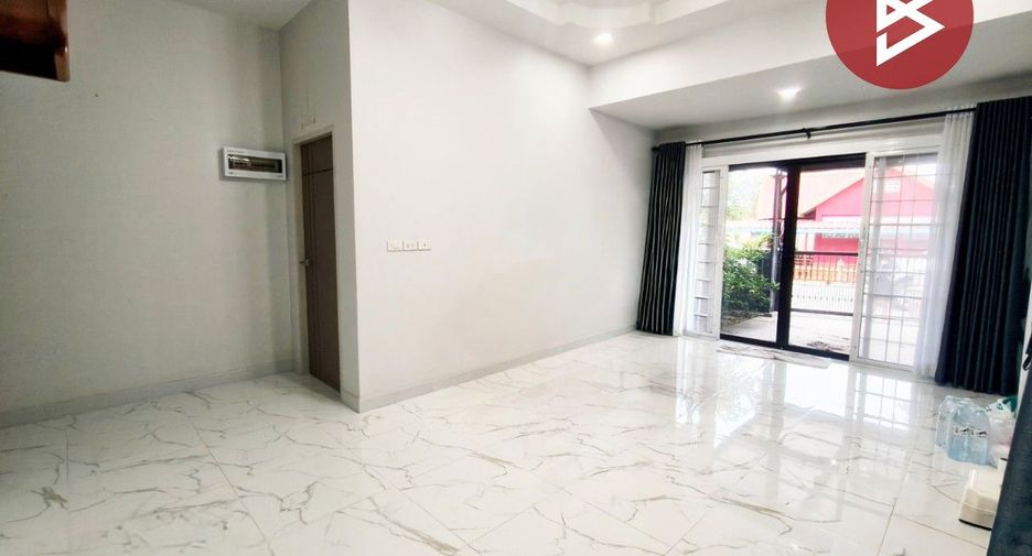 Haus zum Kauf mit 2 Zimmer in Phan Thong, Chonburi