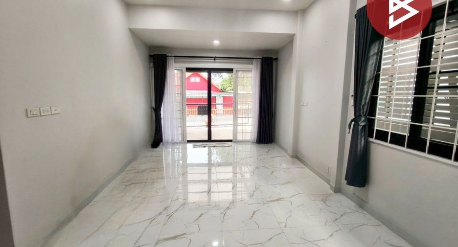 Haus zum Kauf mit 2 Zimmer in Phan Thong, Chonburi