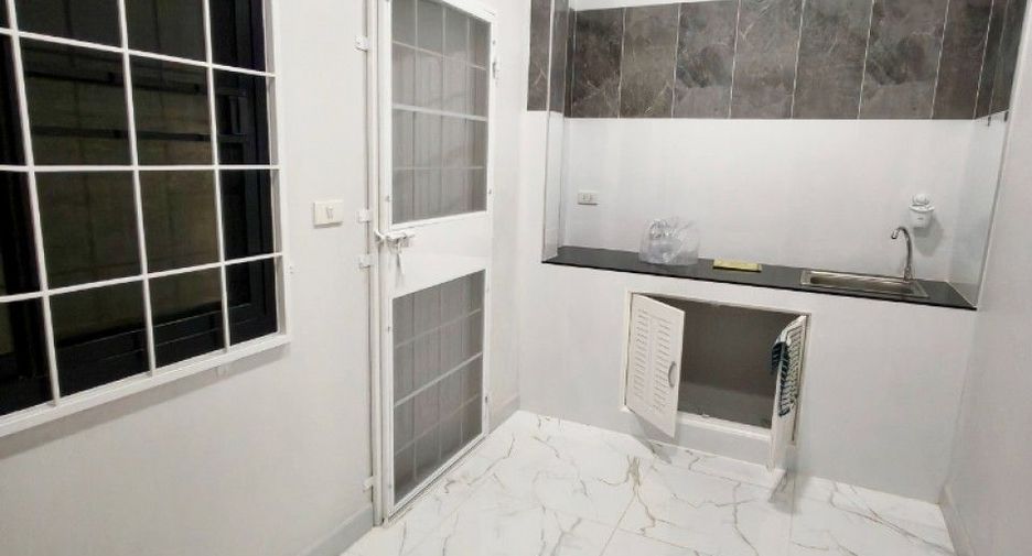 Haus zum Kauf mit 2 Zimmer in Phan Thong, Chonburi