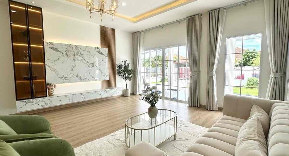 Casa en venta de 3 habitaciones en East Pattaya, Pattaya