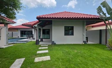 À vendre 3 chambres villa à Huay Yai, Pattaya