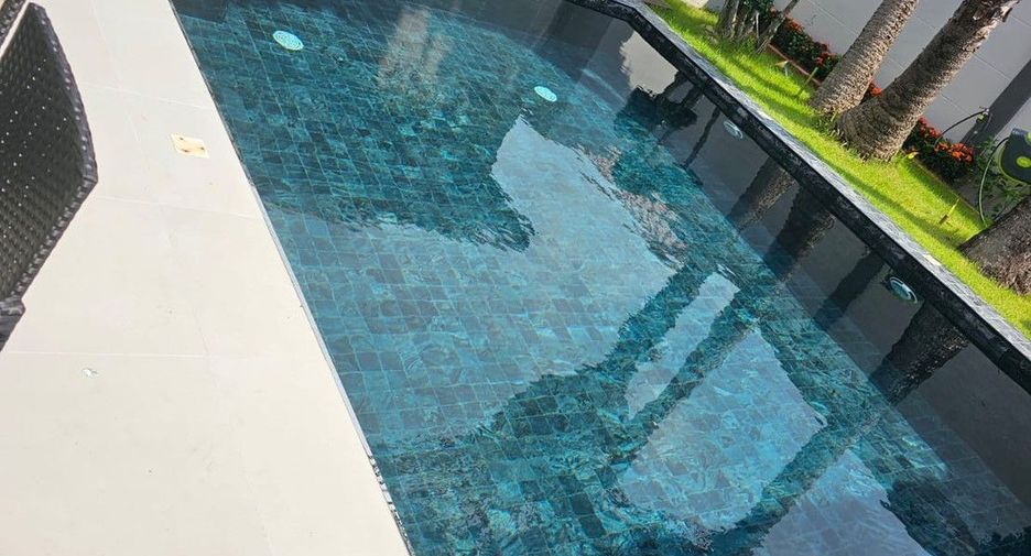 For sale 3 bedrooms villa in Huay Yai, Pattaya
