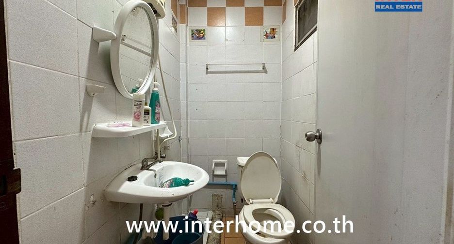 For sale 2 bedrooms townhouse in Bang Phli, Samut Prakan