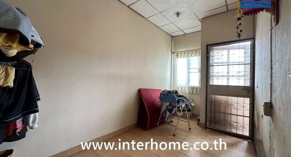 For sale 2 bedrooms townhouse in Bang Phli, Samut Prakan