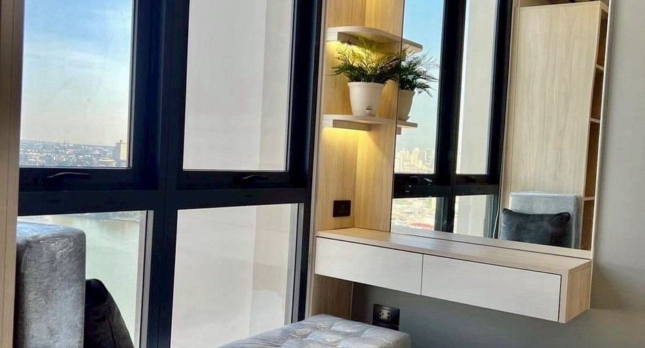 Condo en alquiler de 2 habitaciones en Bang Kho Laem, Bangkok
