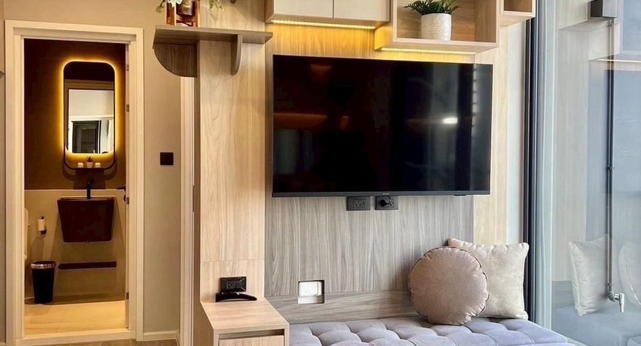 Condo en alquiler de 2 habitaciones en Bang Kho Laem, Bangkok
