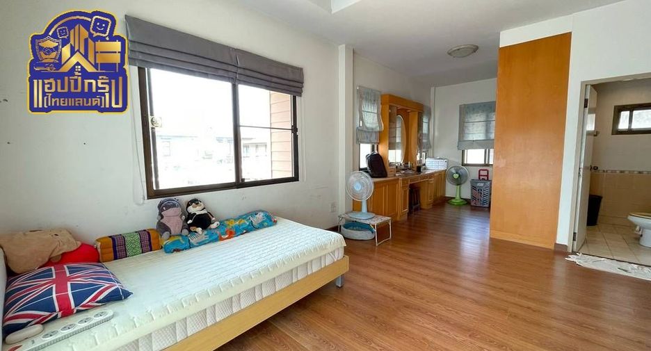 À vendre 3 chambres maison à Mueang Chon Buri, Chonburi