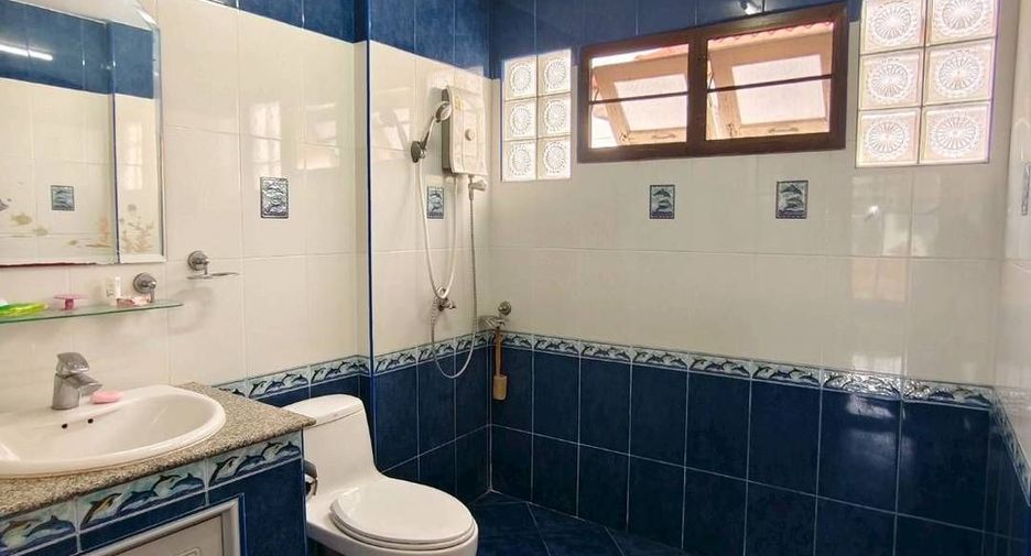 For rent 3 bedrooms house in Mueang Chon Buri, Chonburi