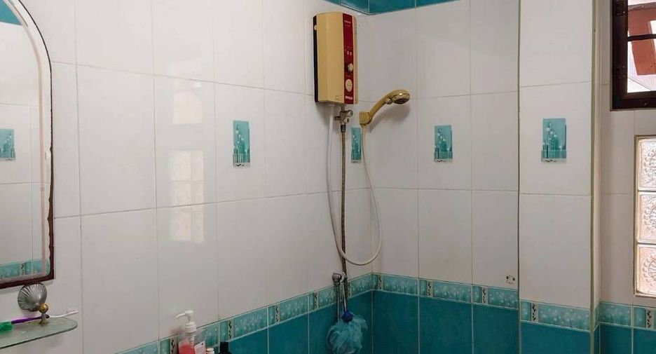 For rent 3 bedrooms house in Mueang Chon Buri, Chonburi