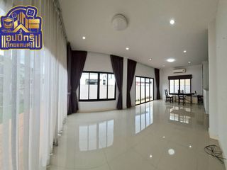 出售 3 卧室 独立屋 在 Mueang Chon Buri, Chon Buri