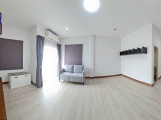 出售 3 卧室 独立屋 在 Mueang Chon Buri, Chon Buri