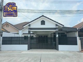出售 3 卧室 独立屋 在 Mueang Chon Buri, Chon Buri
