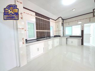 出售 3 卧室 独立屋 在 Mueang Chon Buri, Chon Buri