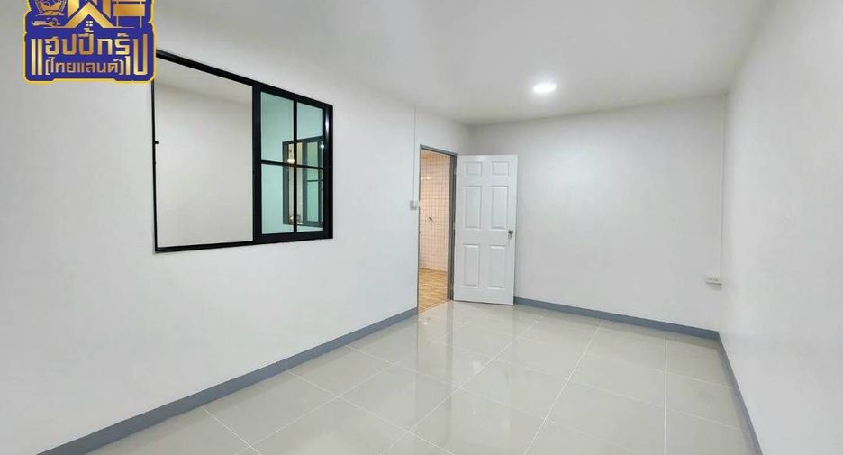 À vendre 3 chambres maison à Si Racha, Chonburi