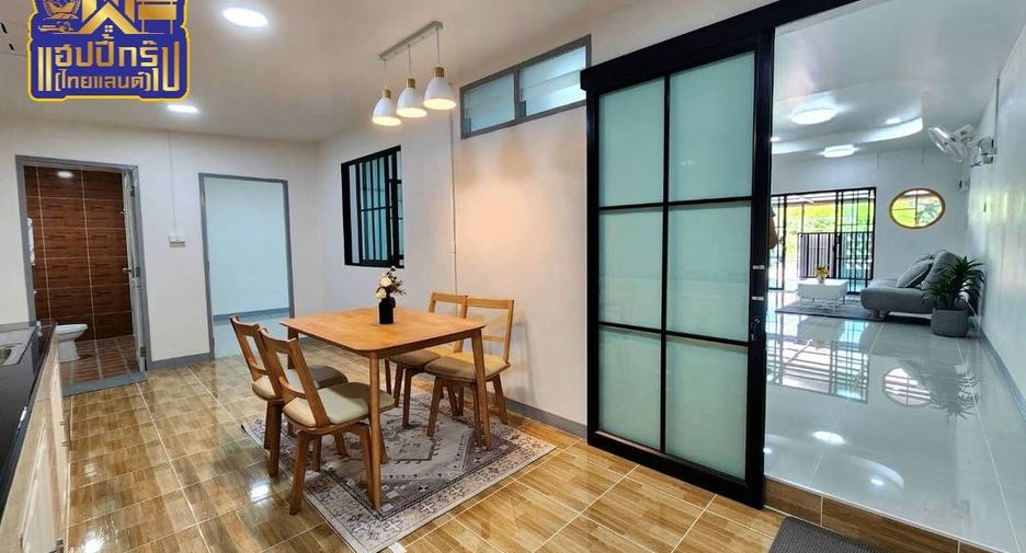 À vendre 3 chambres maison à Si Racha, Chonburi
