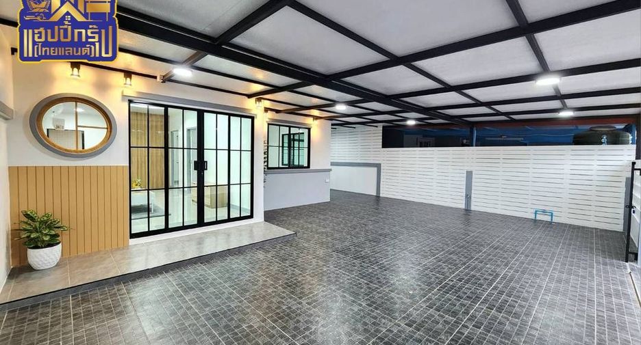 À vendre 3 chambres maison à Si Racha, Chonburi