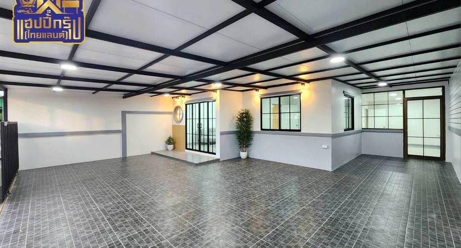 À vendre 3 chambres maison à Si Racha, Chonburi