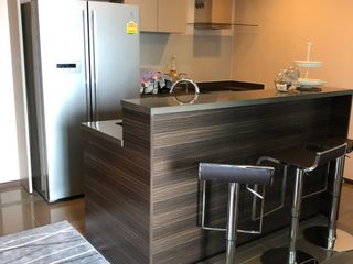For rent 3 bedrooms condo in Khlong San, Bangkok
