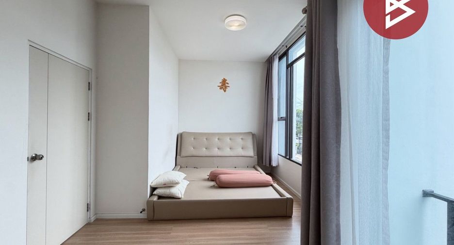 For sale 3 bedrooms townhouse in Rat Burana, Bangkok