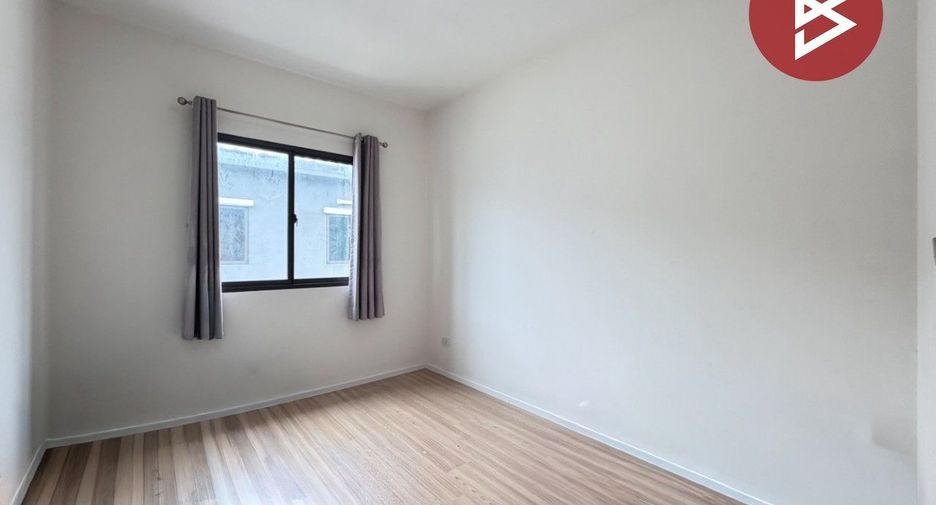 For sale 3 bedrooms townhouse in Rat Burana, Bangkok