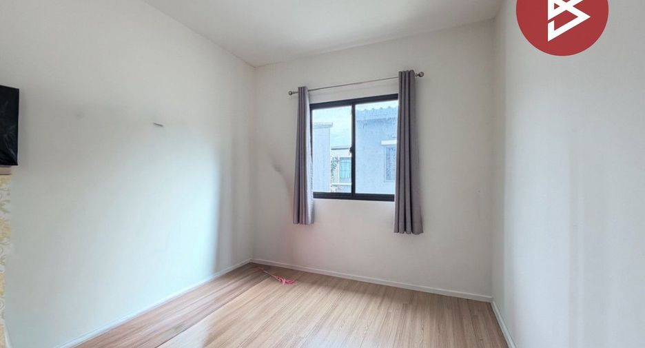 For sale 3 bedrooms townhouse in Rat Burana, Bangkok