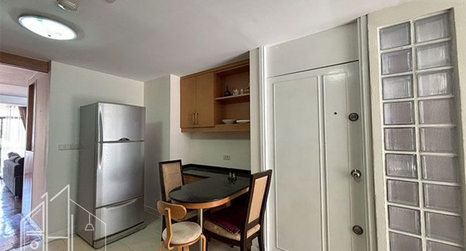 Apartment zur Miete mit 3 Zimmer in Khlong Toei, Bangkok