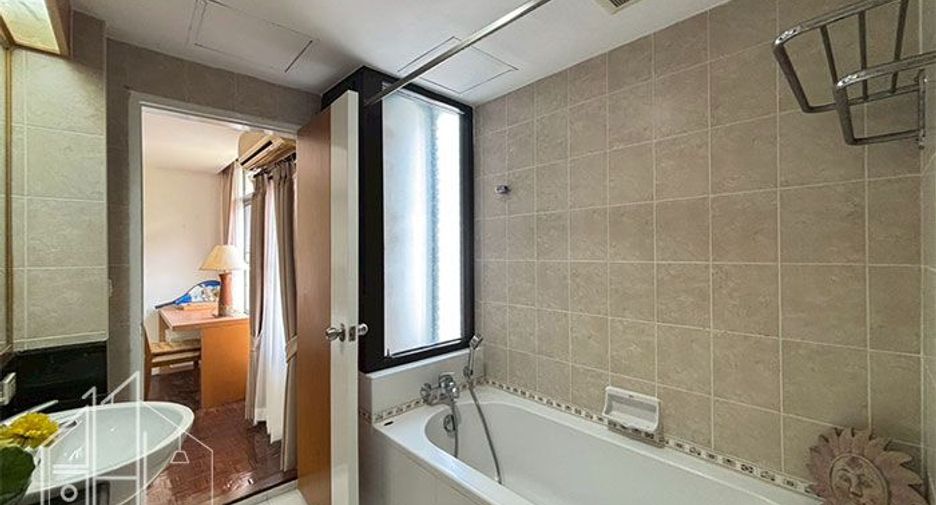 Apartment zur Miete mit 3 Zimmer in Khlong Toei, Bangkok
