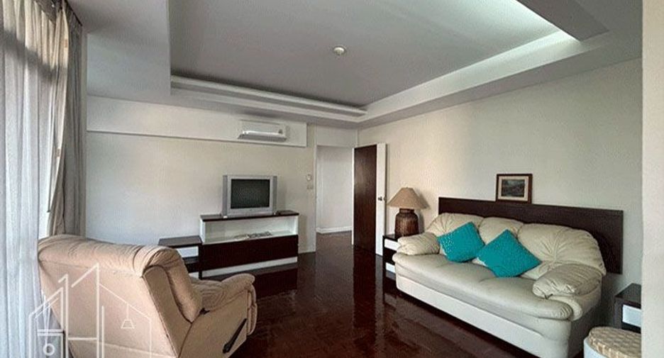 Wohnung zur Miete mit 3 Zimmer in Khlong Toei, Bangkok