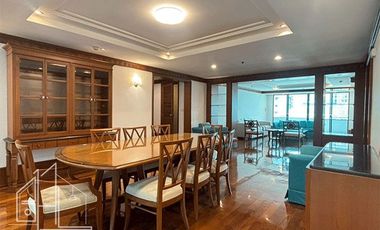 For rent 3 bedrooms condo in Watthana, Bangkok