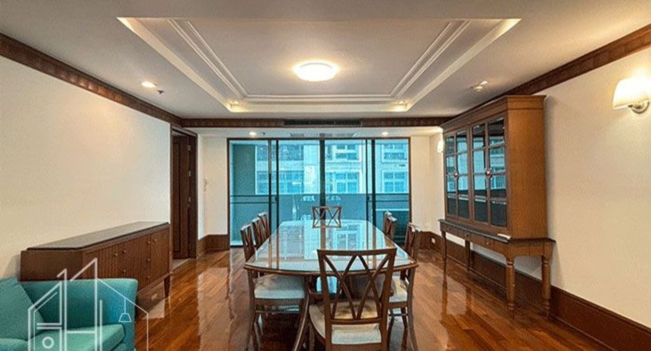 For rent 3 bedrooms condo in Watthana, Bangkok