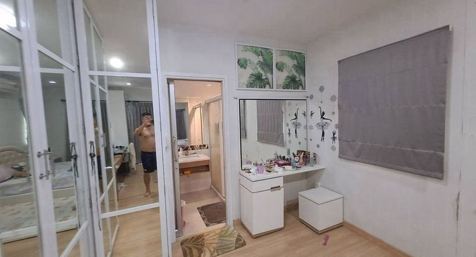 For rent 4 bedrooms house in Bang Phli, Samut Prakan