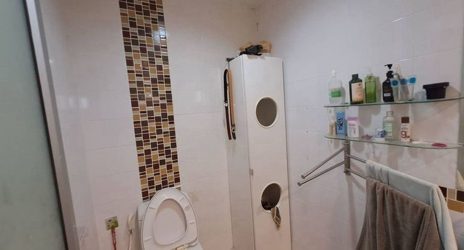 For rent 4 bedrooms house in Bang Phli, Samut Prakan
